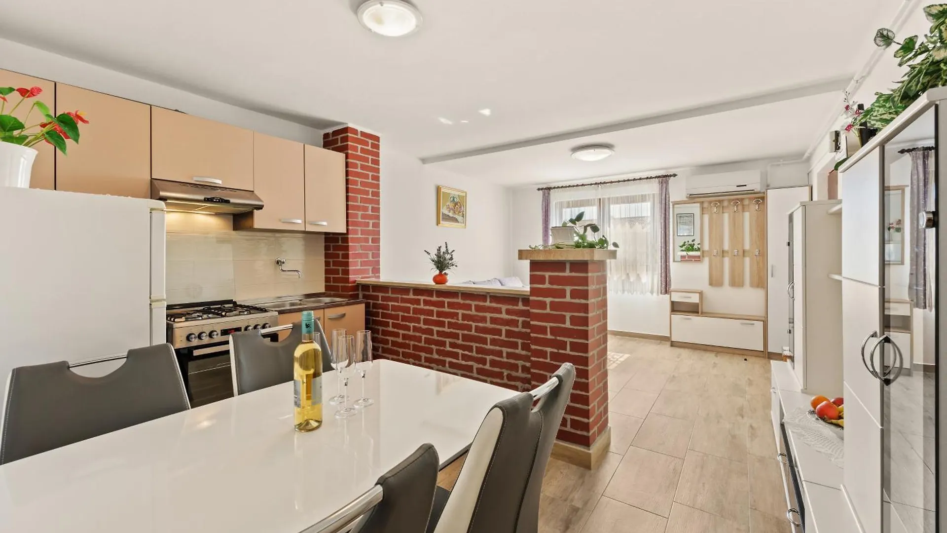 Apartments Karlo 604 Pula Croatia