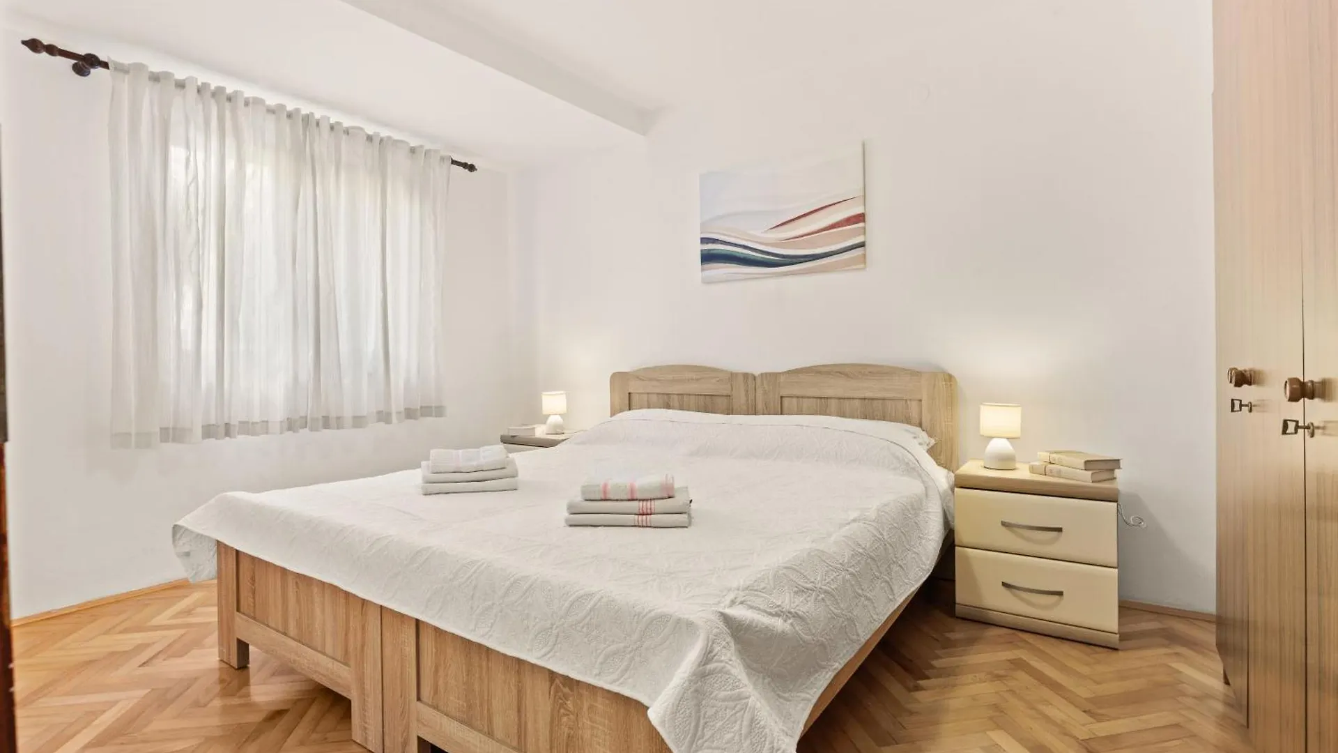 Apartments Karlo 604 Pula 0*,  Croatia