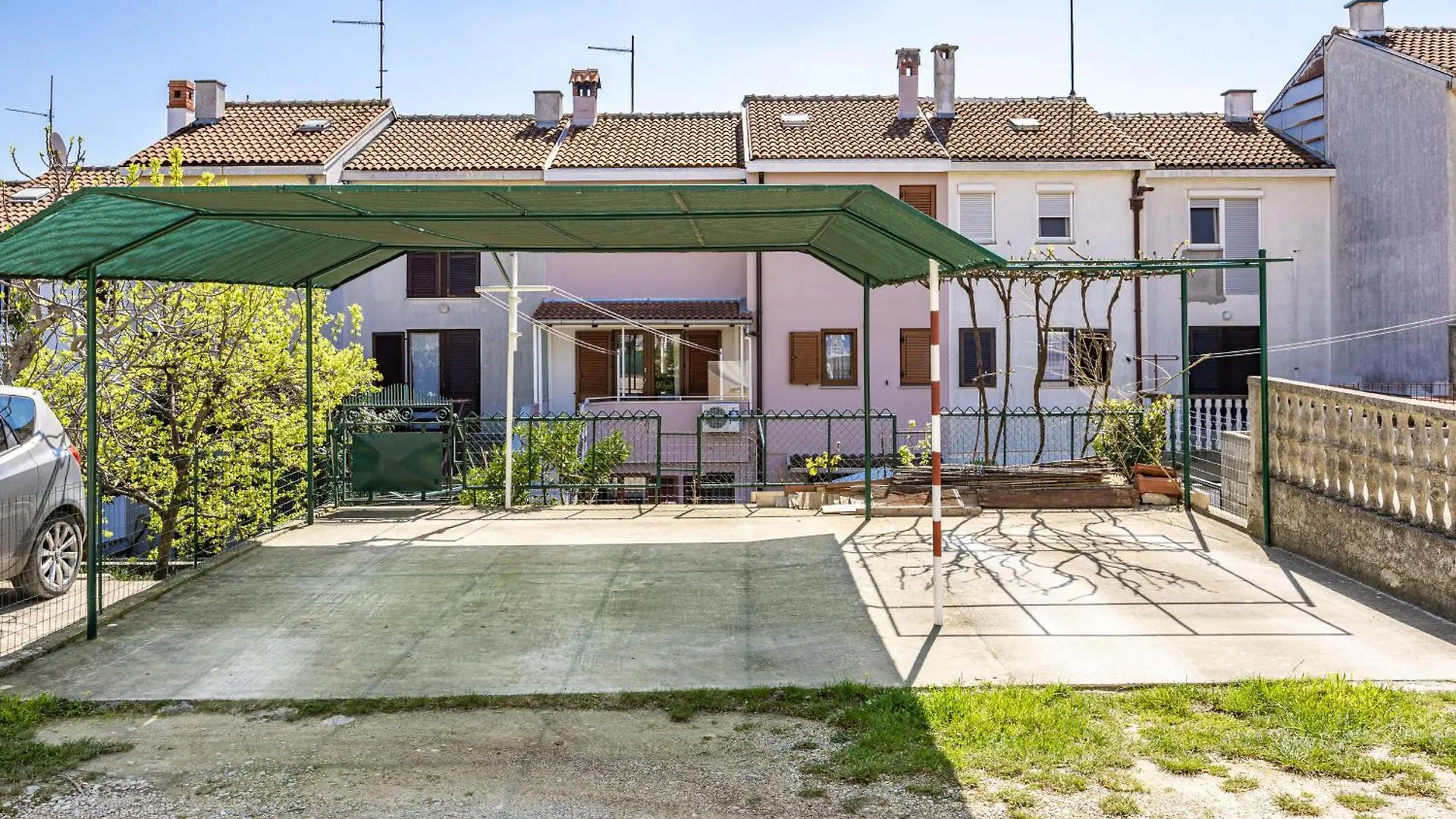 Apartments Karlo 604 Pula 0*,